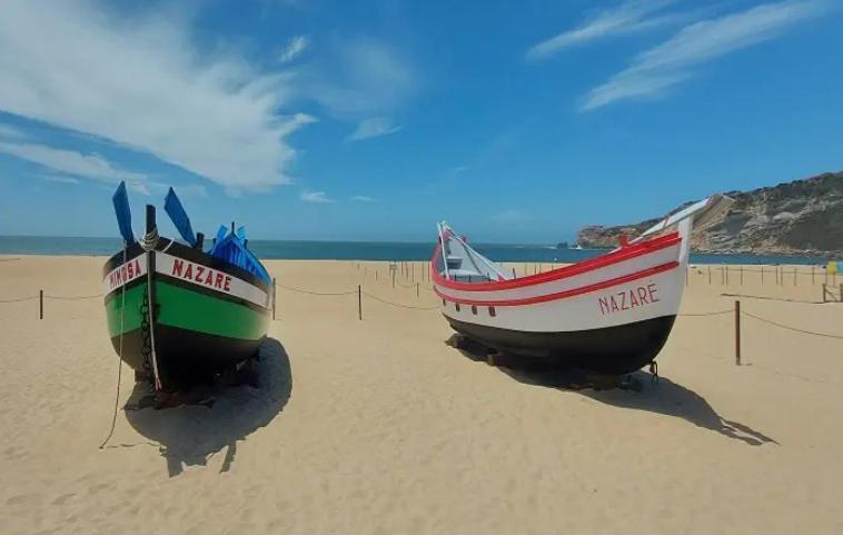 100 Meters From The Beach! Rua Da Regeneracao ナザレ エクステリア 写真